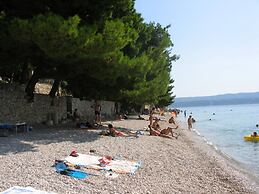 Luxury apt w Pool, 3 Balconies, Terrace & sea View