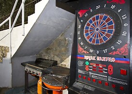 Luxury Apartment With Pool, Large Patio & sea View