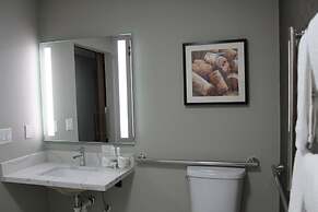 La Quinta Inn & Suites by Wyndham Yakima Downtown