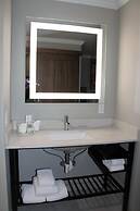 La Quinta Inn & Suites by Wyndham Yakima Downtown