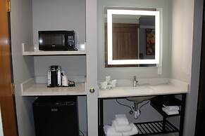 La Quinta Inn & Suites by Wyndham Yakima Downtown