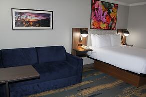 La Quinta Inn & Suites by Wyndham Yakima Downtown