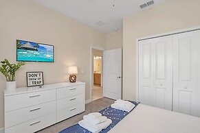 Lake View and Mickey Room! Stunning Home! #5sl851