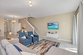 Lake View and Mickey Room! Stunning Home! #5sl851