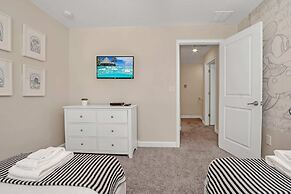 Lake View and Mickey Room! Stunning Home! #5sl851