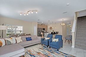 Lake View and Mickey Room! Stunning Home! #5sl851