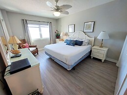 Tropical Winds 303 2 Bedroom Condo by RedAwning