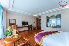 Vietnam Taste Hotel Quy Nhon - Beachfront