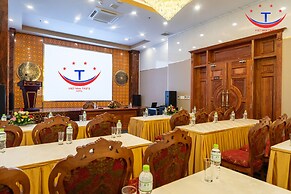 Vietnam Taste Hotel Quy Nhon - Beachfront