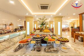 Vietnam Taste Hotel Quy Nhon - Beachfront