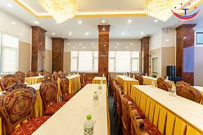 Vietnam Taste Hotel Quy Nhon - Beachfront