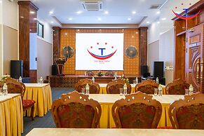 Vietnam Taste Hotel Quy Nhon - Beachfront