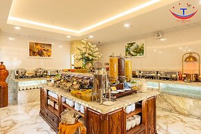 Vietnam Taste Hotel Quy Nhon - Beachfront
