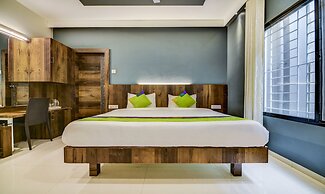 Treebo Shree Sai Suites
