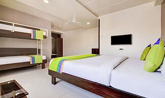Treebo Shree Sai Suites