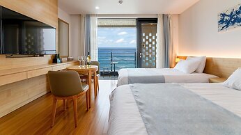 Gangneung Bluestay