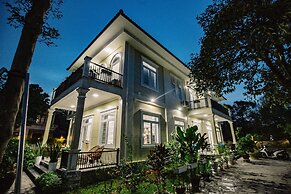 Van's Serene Garden Homestay