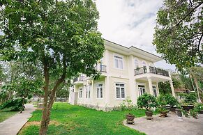 Van's Serene Garden Homestay