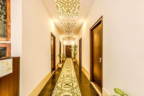 Goroomgo Rajput Charbagh Lucknow