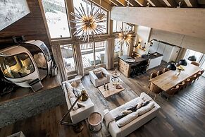 Mammoth Lodge by Alpine Resorts