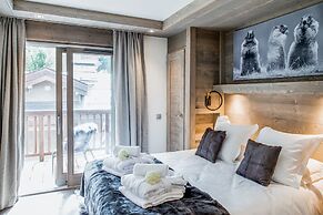 Mammoth Lodge by Alpine Resorts