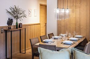 Mammoth Lodge by Alpine Resorts