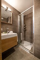 Whistler Lodge by Alpine Resorts