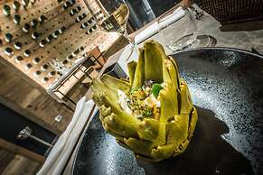 Whistler Lodge by Alpine Resorts