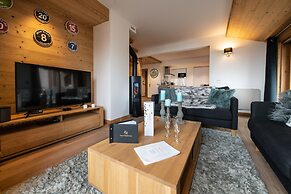 Whistler Lodge by Alpine Resorts