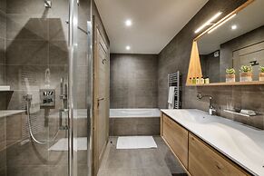 Canyon Lodge by Alpine resorts