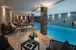 Annapurna by Alpine resorts