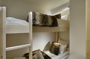 Annapurna by Alpine resorts