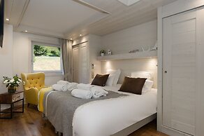 Annapurna by Alpine resorts