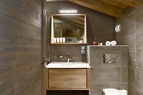 Annapurna by Alpine resorts