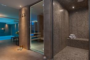 Annapurna by Alpine resorts