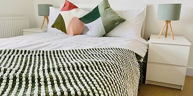 Karah Suites - Summer Lane