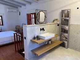 La Perla de Maroulas