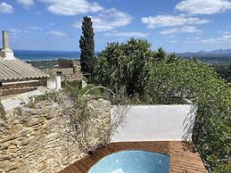 La Perla de Maroulas