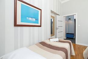 Apartment Chodkiewicza by Renters