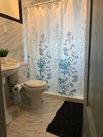 The Hennepin House-Private Yard &Parking