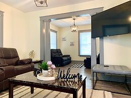 The Hennepin House-Private Yard &Parking