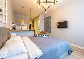 Studio Apartment near Elagin Island