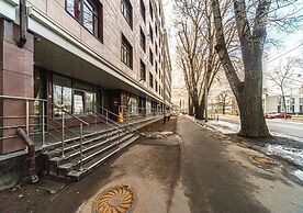 Studio Apartment near Elagin Island