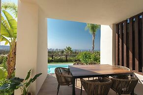 Four Points® by Sheraton Costa Blanca Villas