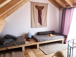 Vila 2 quartos by WOT