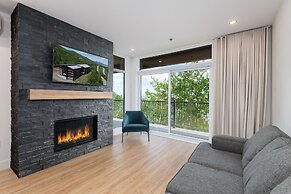 Les Caches de la Grande Pointe