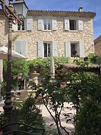 La Figuiere Fontaine de Vaucluse