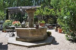 La Figuiere Fontaine de Vaucluse