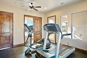 Sunset on the 5th 3 Bedroom Townhouse by RedAwning