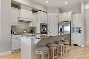 Views Over Coral Canyon by RedAwning